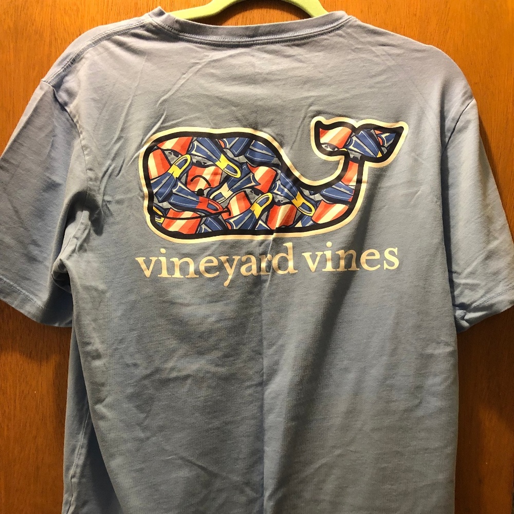 Mens Vineyard Vines Flipper Whale Shirt